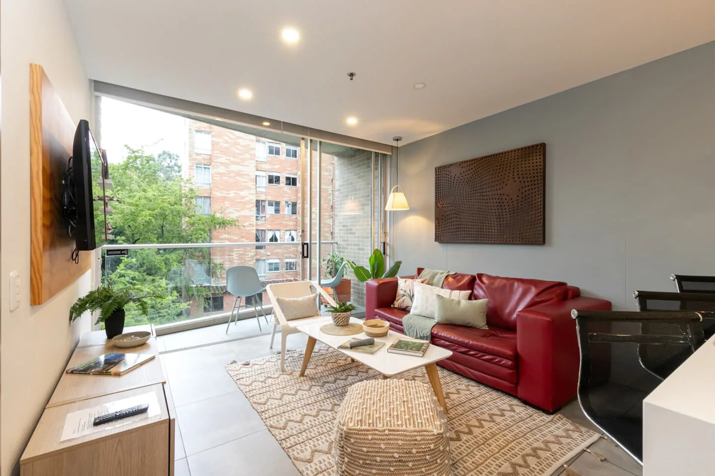 Living room opening onto the balcony of the apartment for sale at Soul Lifestyle